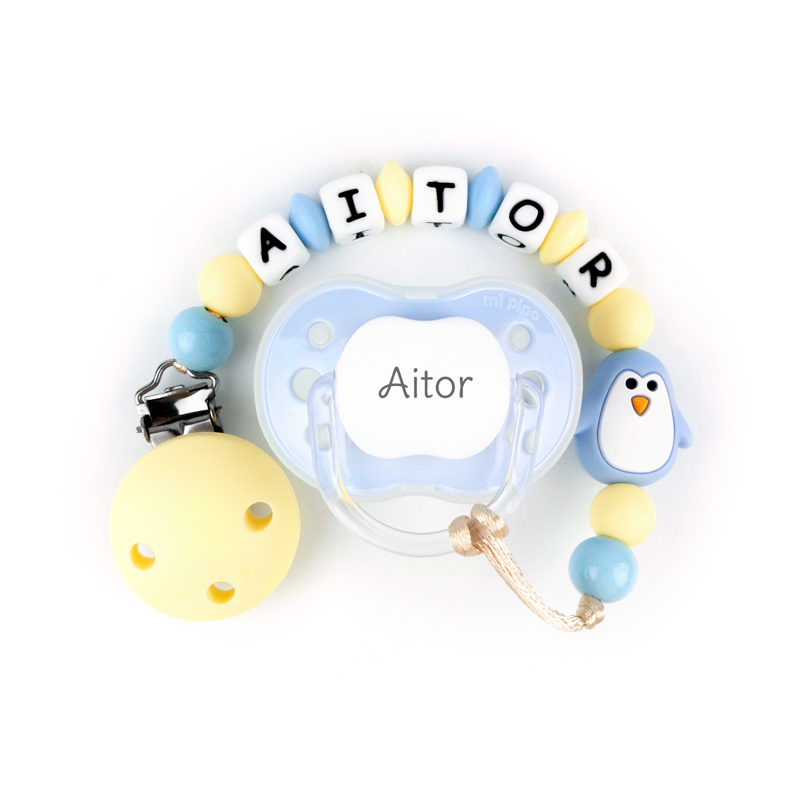 Cajita Chupete Celeste + Chupetero de silicona Pingüino Personalizada