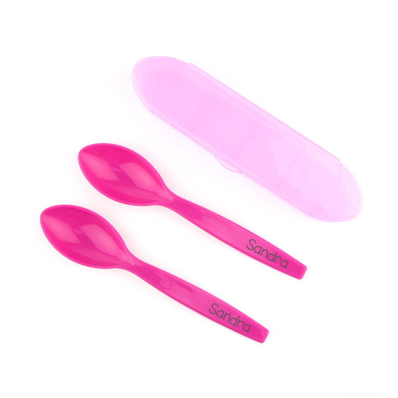 Set 2 Cucharas Senior Personalizadas con estuche Rosa 1 Set 2 Cucharas Senior Personalizadas con estuche Rosa